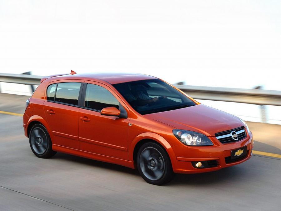  Chevrolet Vectra GT 2007 года  (фото 7 из 10)